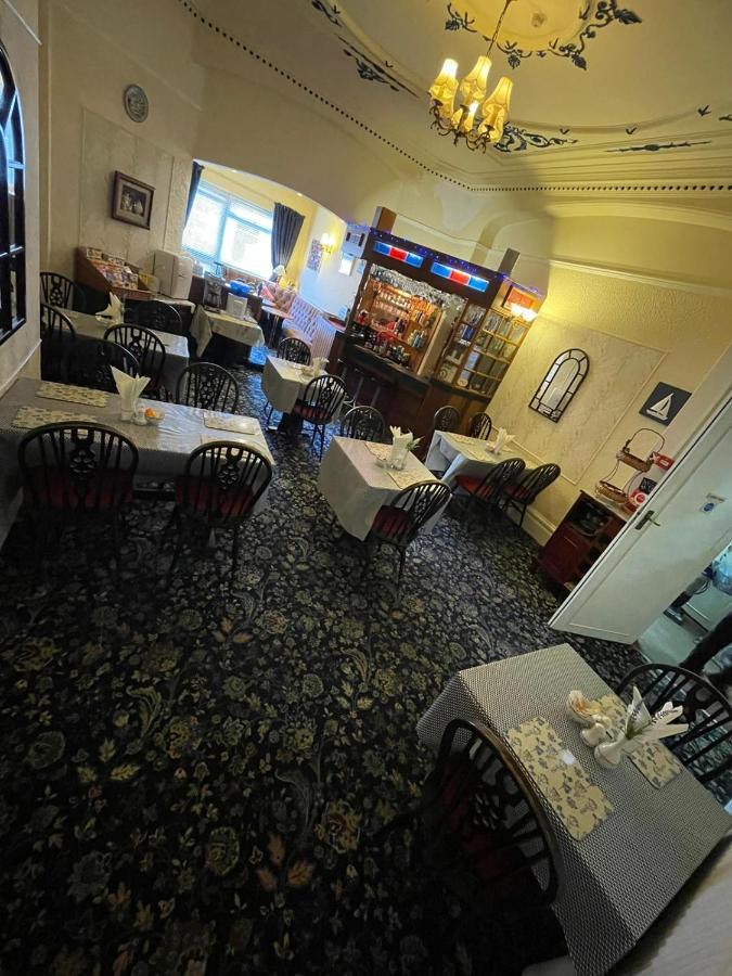 Nevele Bed and Breakfast Blackpool Exteriör bild